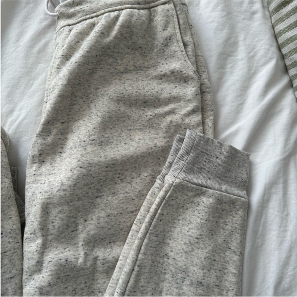 Jambys Crewneck Sweatshirt & Joggers Large Pajamama Lounge set - Picture 3 of 4